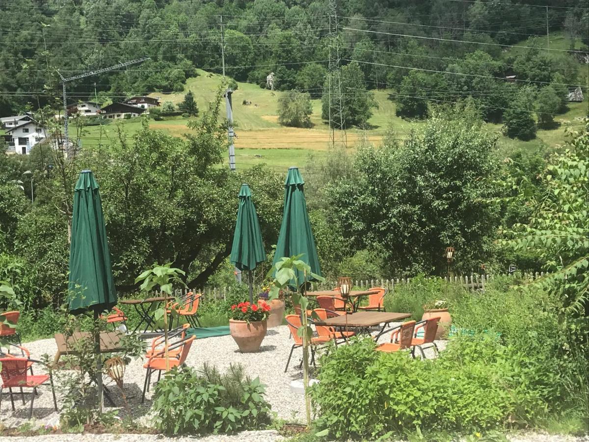Bed and Breakfast Ustria Crusch Alva Tavanasa Екстер'єр фото