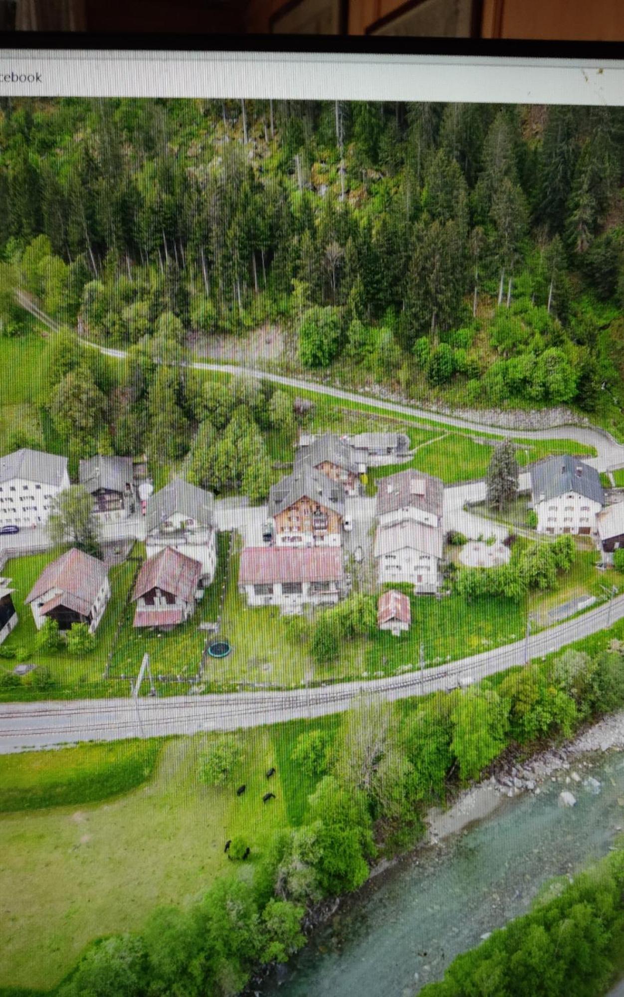 Bed and Breakfast Ustria Crusch Alva Tavanasa Екстер'єр фото